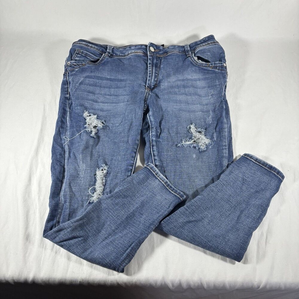Blue Republic Womens 16 Light Wash Distressed Ripped Stretch Jeans